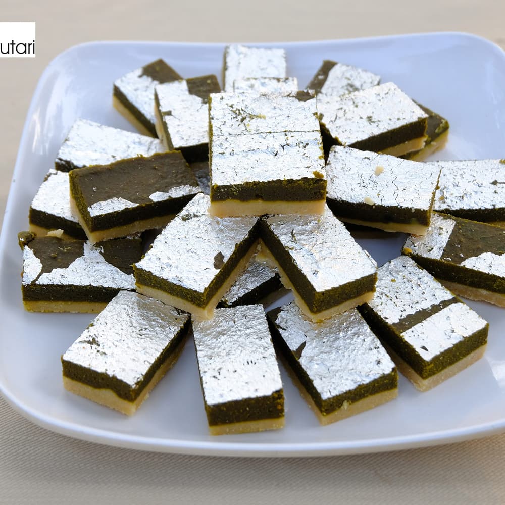 Gallery Item cG9zdDoyMTMy