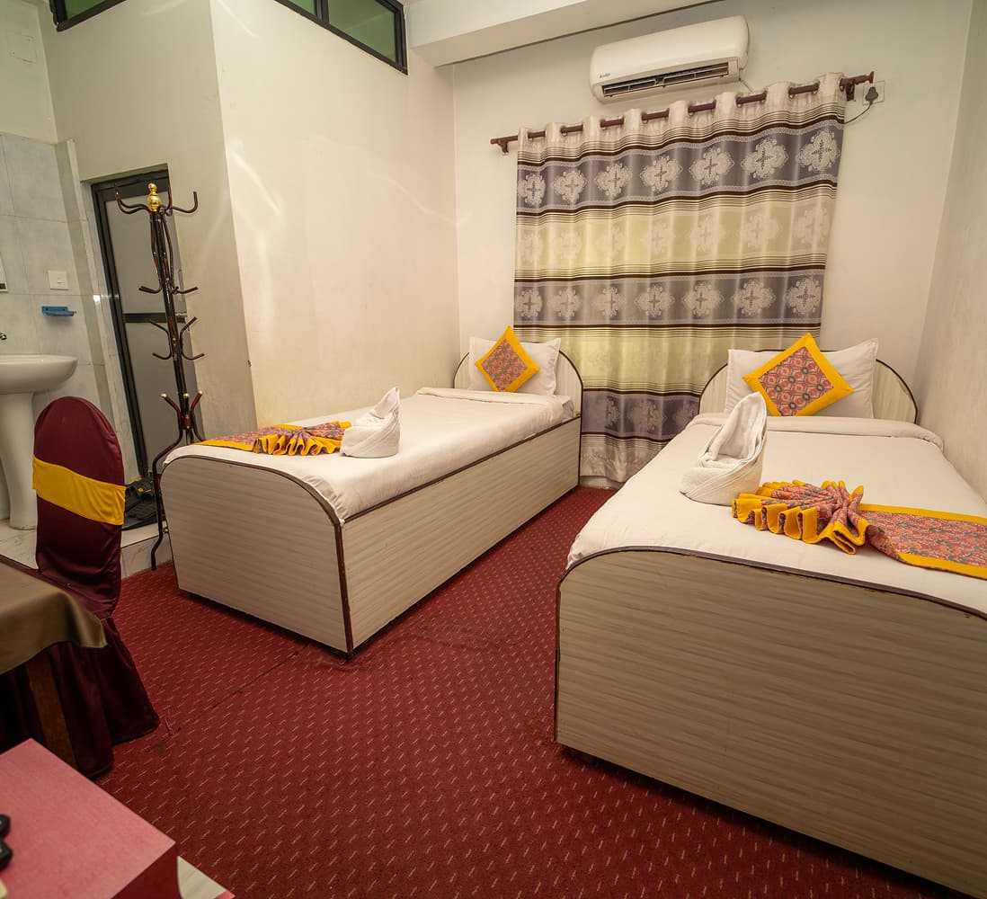 Deluxe Twin Room