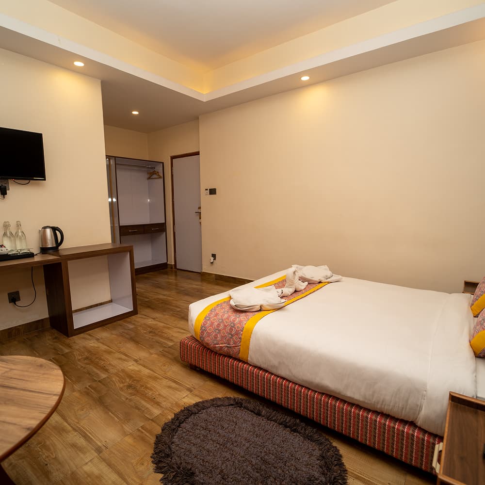 Deluxe King Room